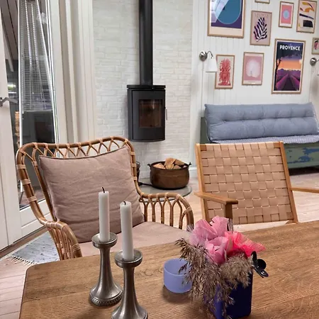 Cosy Summer House At Kobaek Hébergement de vacances