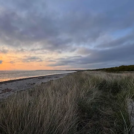 Cosy Summer House At Kobaek
